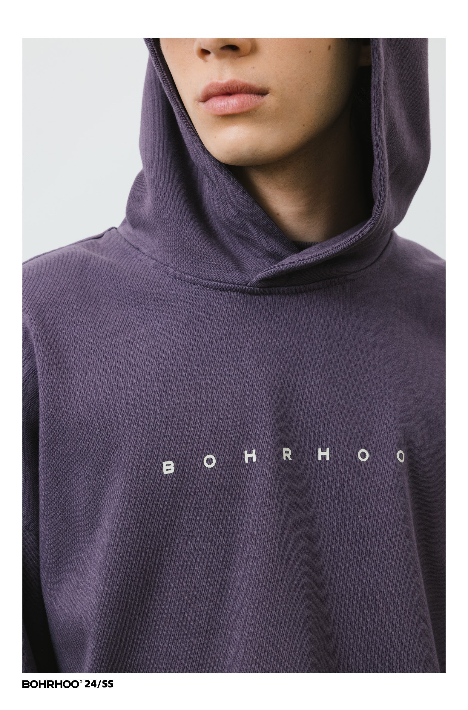 BOHRHOO シンプルなプリントフーデッドスウェットシャツ BHH020